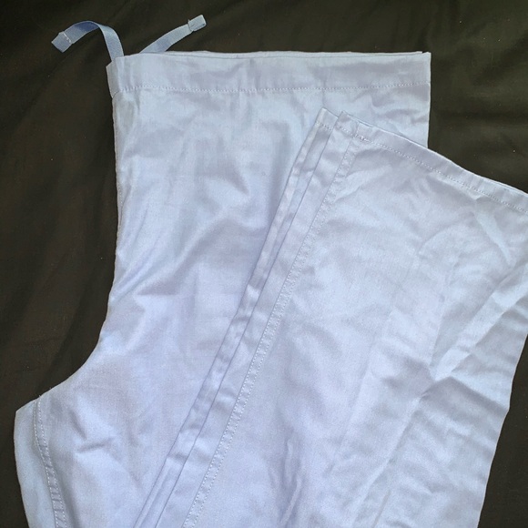 Scrub Uniform - Picture 5 of 5